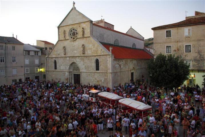 4Rest Vila Pag Town Exterior foto